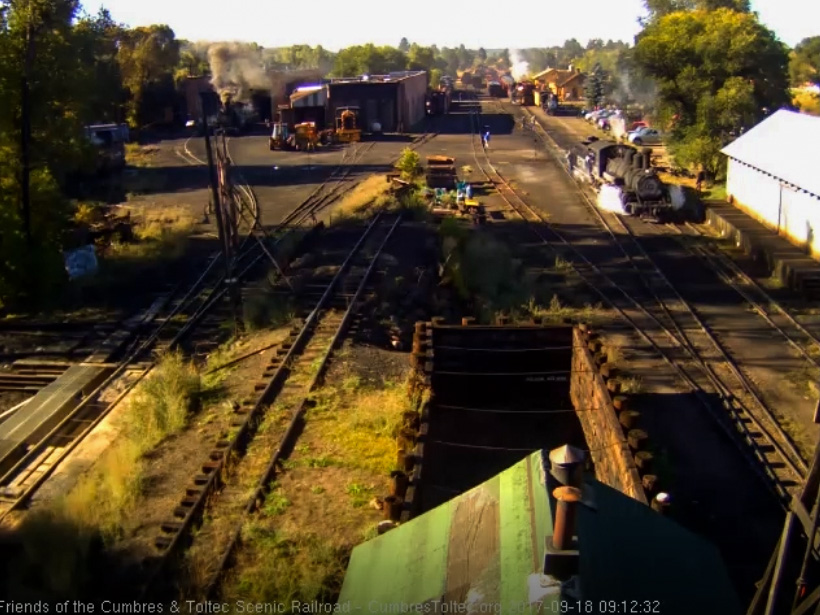 9-18-17 The 489 has coupled onto today's 216 while the 463 pulls into the coal lead.jpg