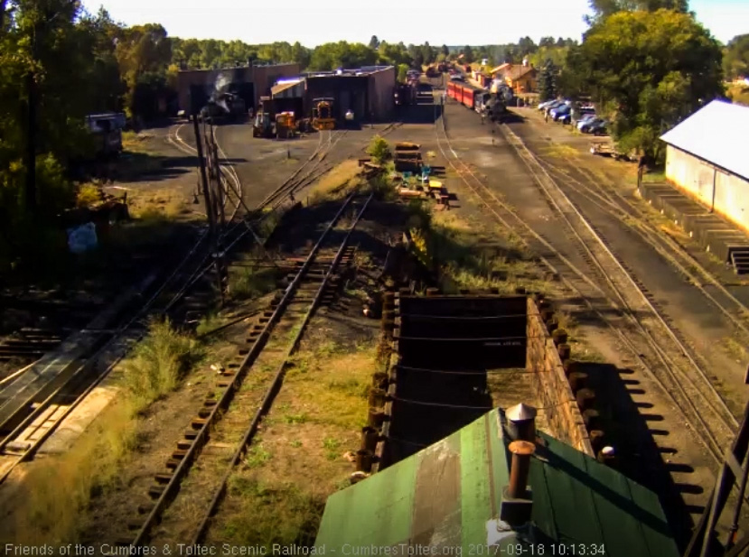 9-18-17 The 463 comes out of south yard with 3 coaches.jpg