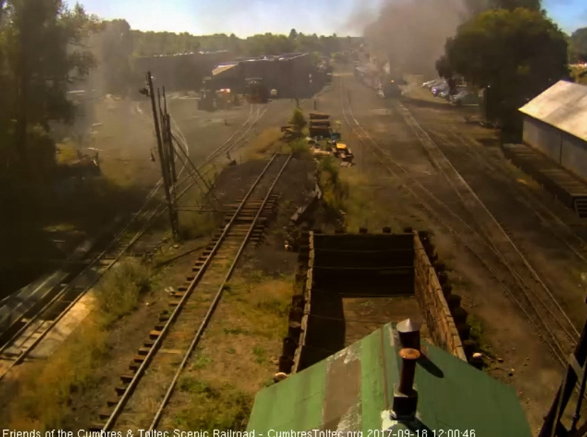 9-18-17 Shrouded in its own smoke and steam, the 463 gets the advanced student train underway.jpg