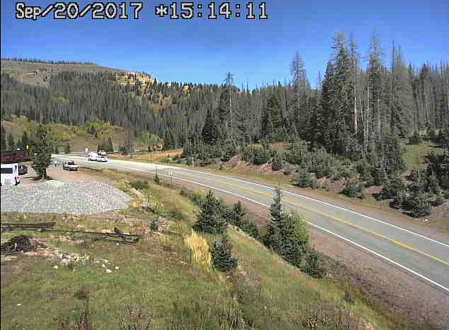 9-20-17 The 215 is at Cumbres and by the parlor position it is 9 cars.jpg