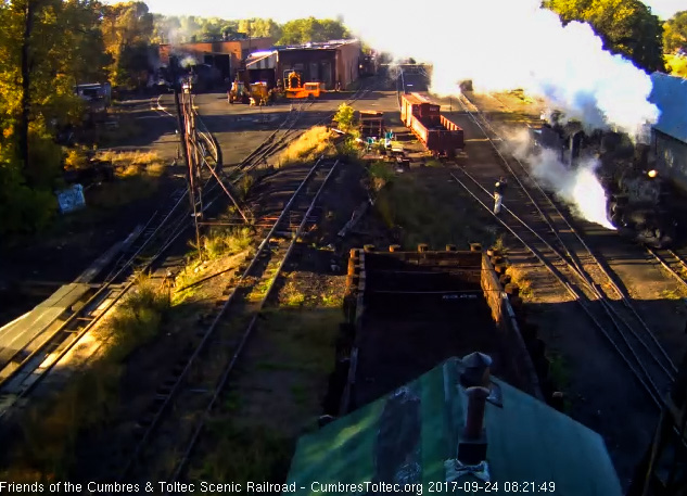 9-24-17 The 489 comes past the wood shop as it moves to the coal dock.jpg