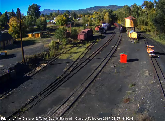 9-25-17 489 by the tank as it moves into the yard.jpg