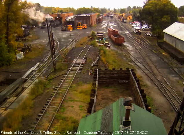 9-27-17 The Goose 5 is almost to the depot.jpg