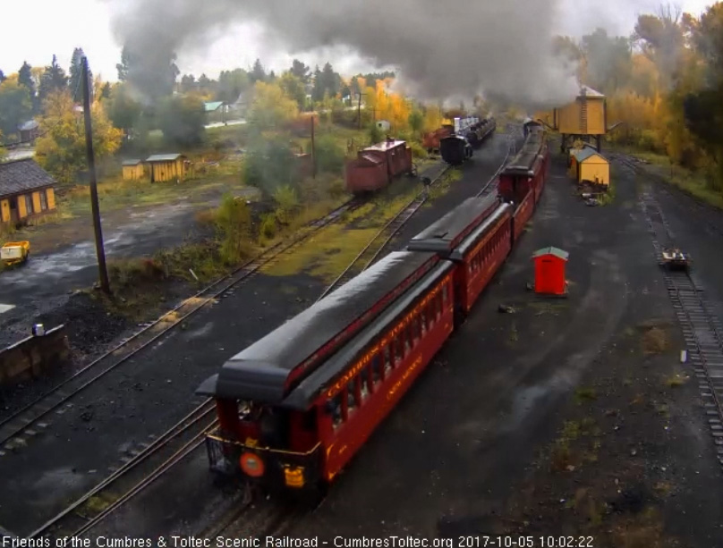 10-5-17  The conductor is still standing on the platform of the parlor New Mexico as the train passes the tipple.jpg