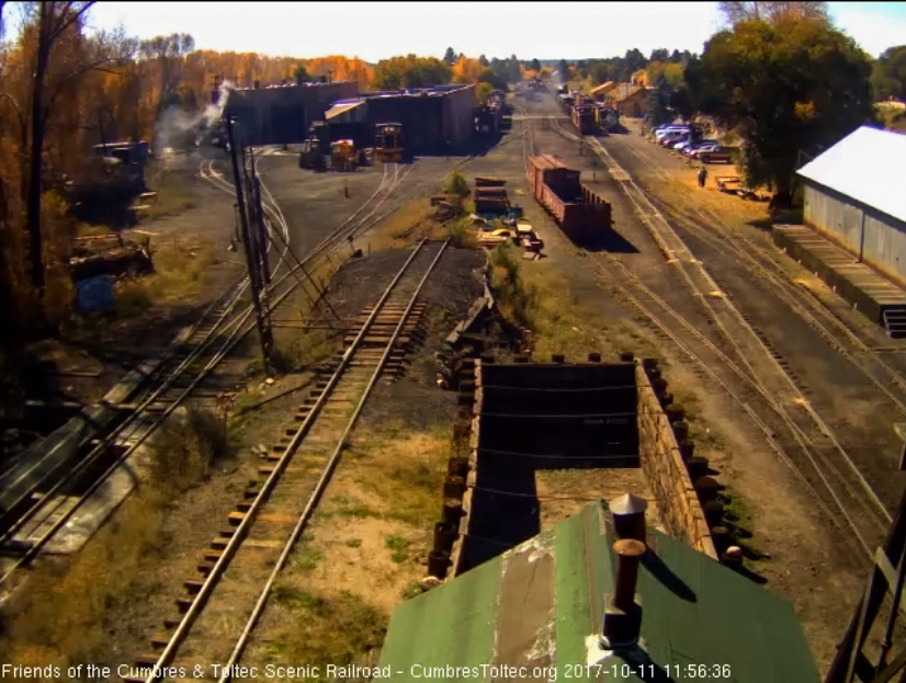 10-11-17  The freight passes the depot as it heads to the wye.jpg