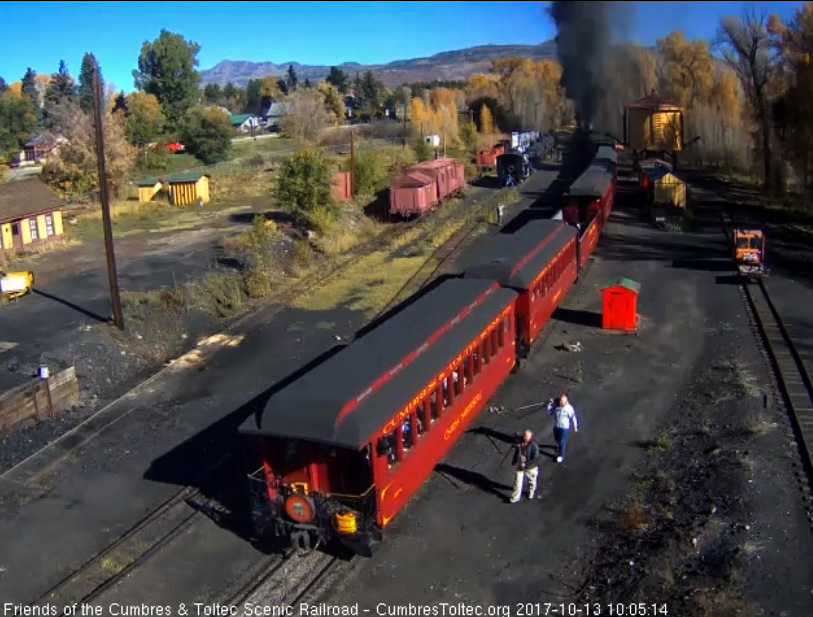 10-13-17  The parlor New Mexico is by the tipple as several still photographers walk toward their cars.jpg