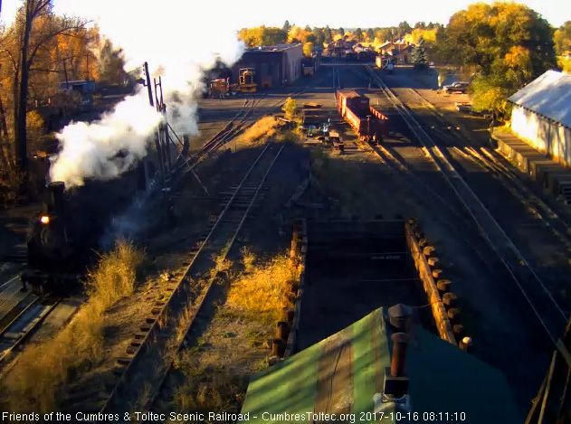 10-16-17 The 488 comes over the pit for a morning clean before heading east.jpg