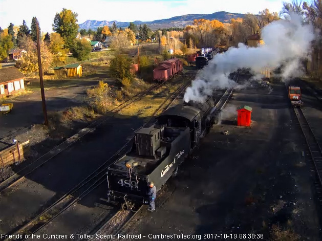 10-19-17 The 489 backs down toward the coal dock lead.jpg