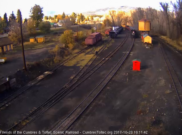 10-20-17 The 487 passes the tank as it heads to the depot.jpg