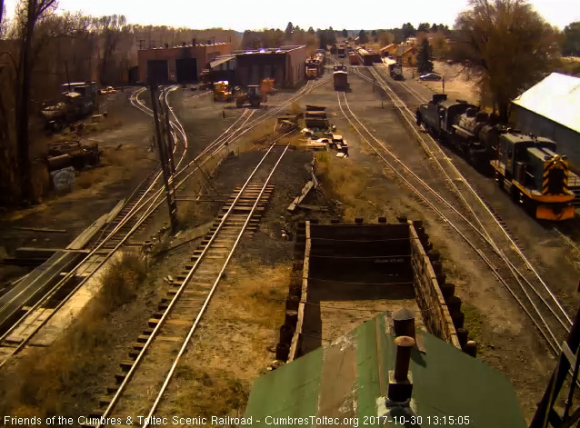 10-30-17 The coaling done, the 15 shoves the 487 away from the coal dock and the loader heads back to the house to park.jpg