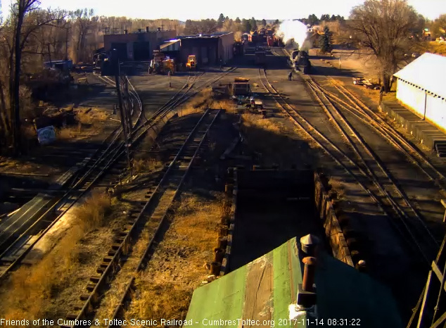 11-14-17 The hostler closes the switch to the coal lead as the 489 awaits the rest of the train crew.jpg