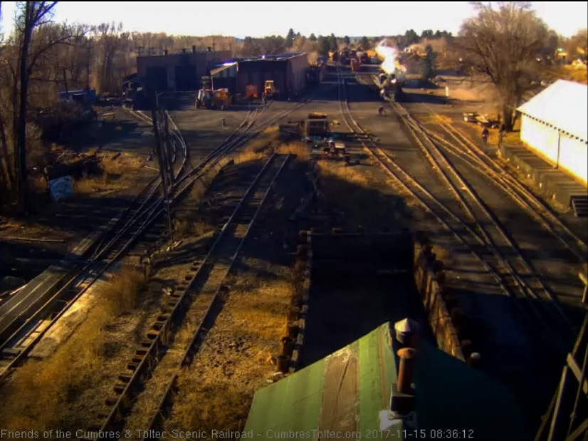 11-15-17  Bunker filled, the 489 wiats to move up to north yard to attach to its train.jpg