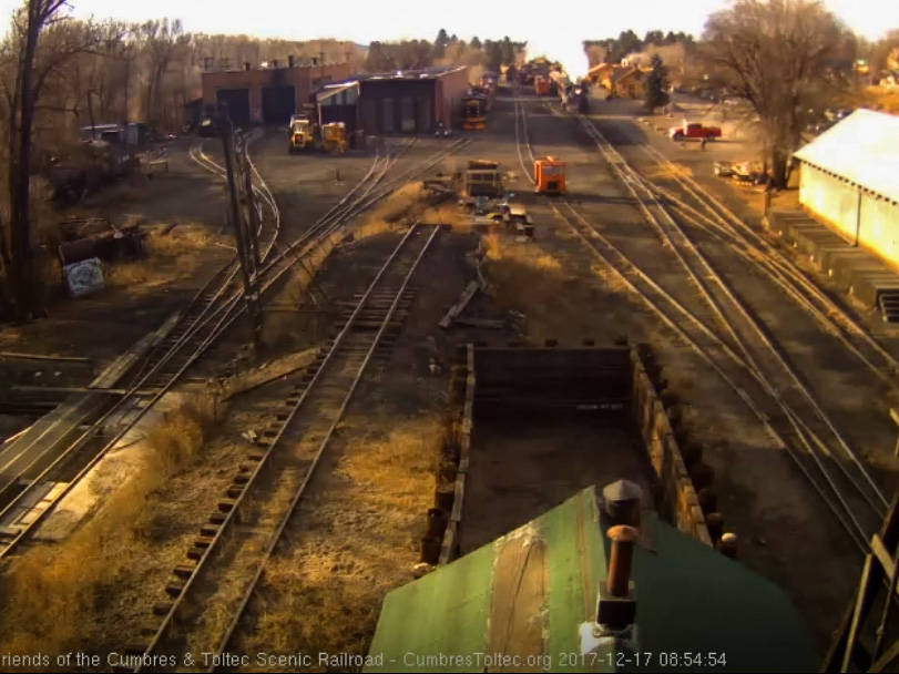 12-17-17 487 has shoved the consist back to the depot.jpg