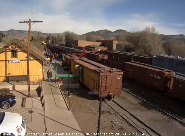 12-17-17 The depot cam shows the crowd unloading from train 1.jpg
