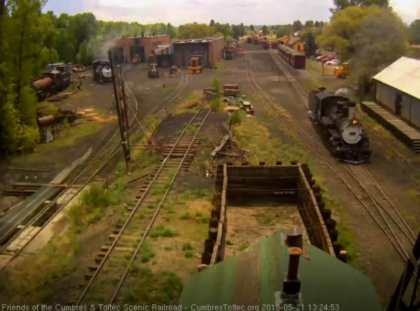 2018-05-21 463 heads back to the house after putting the cars in front of the depot (1 of 1).jpg