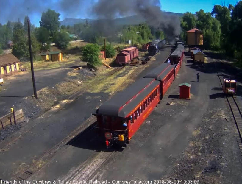 2018-06-09 The parlor New Mexico has the markers on this train.jpg