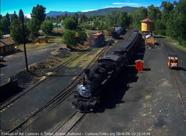 2018-06-10 The 484 comes up to the tipple with the train.jpg