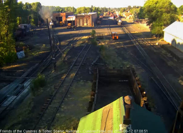 2018-06-12 With the coal wet down, the 489 moves into south yard to await the instructors and students.jpg