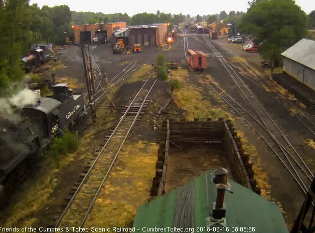 2018-06-16 The 489 is over the pit so its fire can be cleaned.jpg