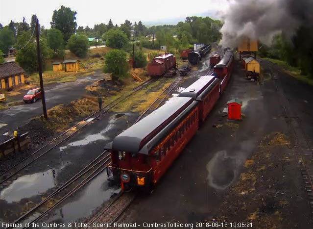 2018-06-16 The parlor Colorado is on the markers of train 216.jpg
