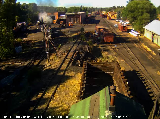 2018-06-22 The 487 comes out to begin the day.jpg