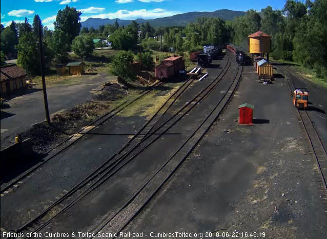 2018-06-22 The 488 is passing the tank.jpg