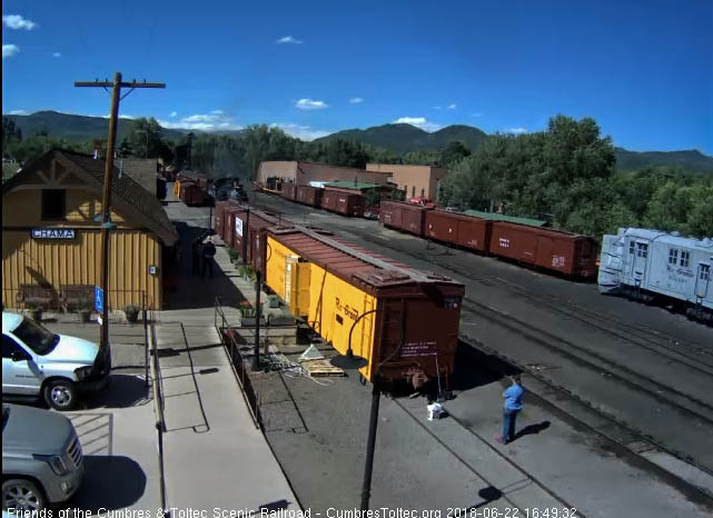 2018-06-22 The 488 comes by the depot.jpg
