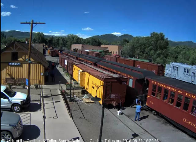 2018-06-22 Ray is putting down the step box to help passenger get off.jpg