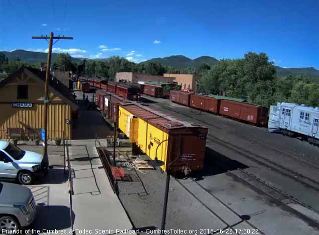 2018-06-22 Continues the shove by the depot.jpg