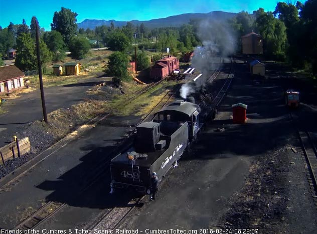 2018-06-23 After taking on water, the 489 backs toward the coal dock lead.jpg