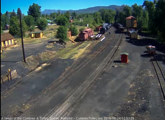 2018-06-24 Parlor Colorado passes the tank as the fire truck passes on route 17.jpg