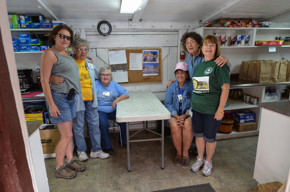 2018-06-28 The kitchen car crew poses for it photo.jpg