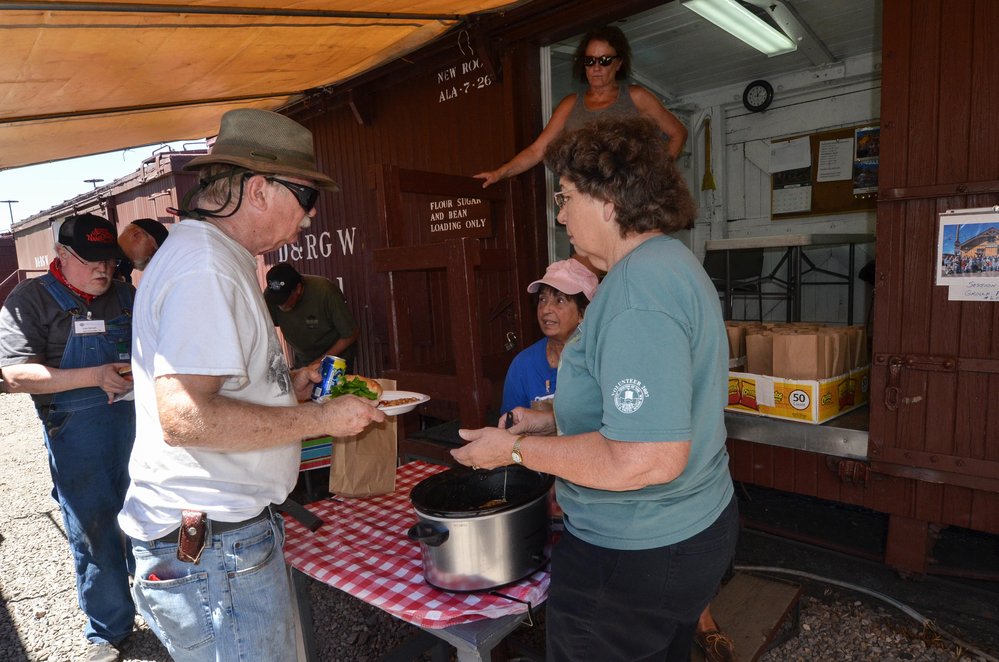 2018-06-28 Its Thursday and the kitchen crew is serving the favorite meal of the week, hamburgers.jpg