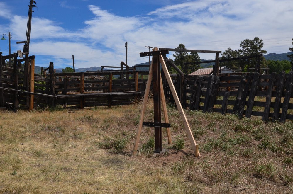 2018-06-29 A metal support for something at the cattle pens has been placed.jpg
