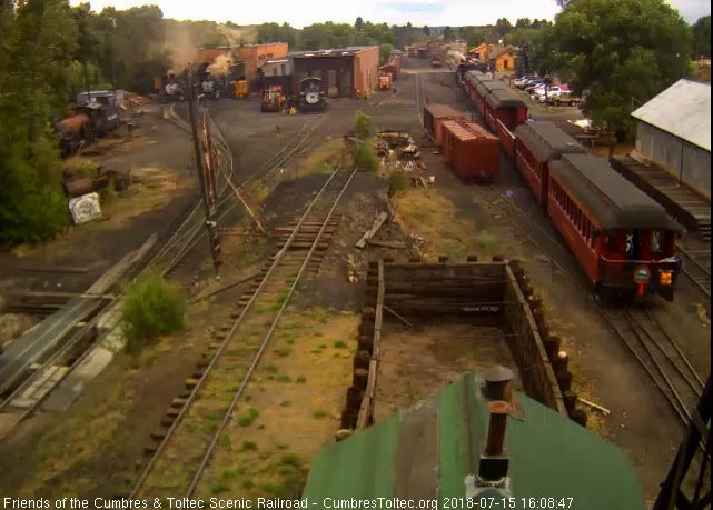 2018-07-18 The parlor Colorado is on the tail today.jpg