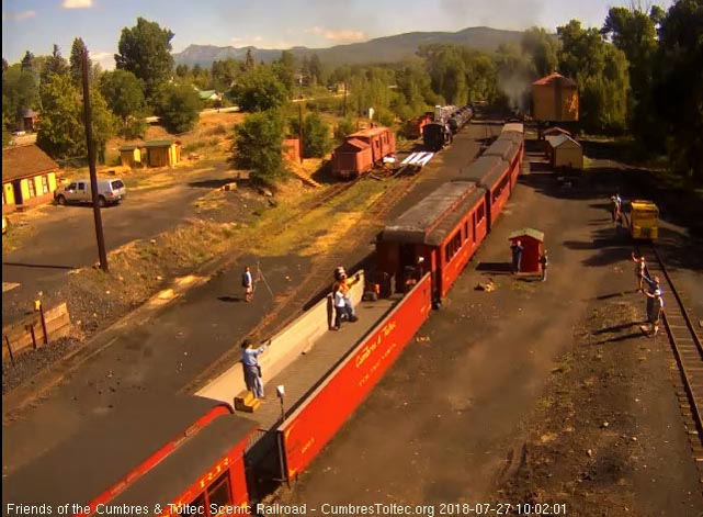 2018-07-27 Cinder Bear waves to the folks on the east side as the train passes.jpg