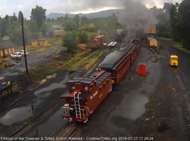 2018-07-27 That is one spify looking caboose on the markers.jpg