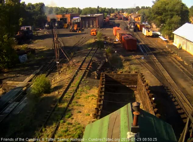 2018-07-29 The 487 is being turned over to the road crew by the hostlers.jpg