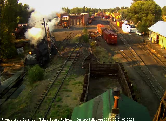 2018-08-01 The 487 makes the move out to begin the day.jpg