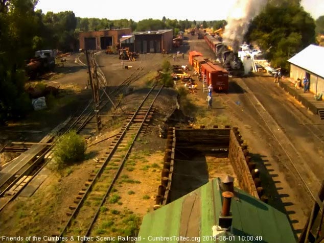 2018-08-01 The 488 and 487 put on a nice show as they get the 9 car train moving.jpg