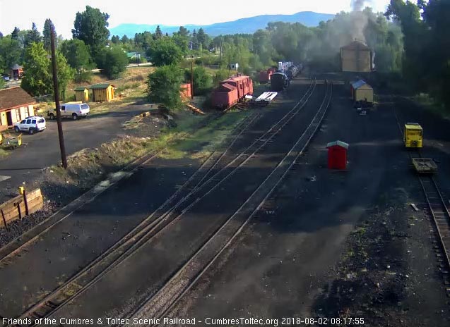 2018-08-02 The 488 is now at the tank for water and coal wash.jpg