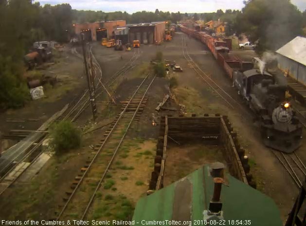 2018-08-22 The 489 is doing some post train switching probably to get ready for this weekend.jpg