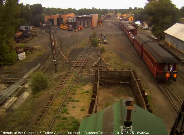 2018-08-25 The parlor New Mexico brings up the markers on this afternoon's train.jpg