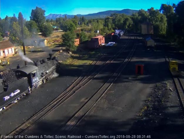 8-28-18 The loader dumps another bucket of coal into the tender of 484.jpg