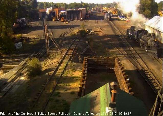 2018-09-01 The 489 has how moved out of 487's way as it heads toi the coal dock_.jpg