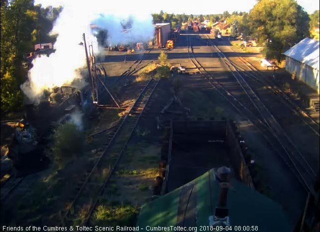 2018-09-04 The 489 is now over the pit to get cleaned.jpg