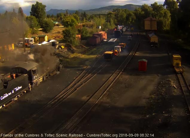 2018-09 The 484 is at the coal dock as the speeders head out onto the main.jpg
