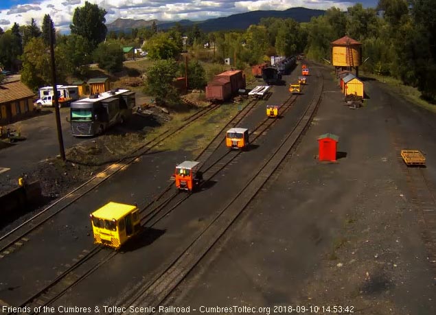 2018-09-10 The speeders make a colourful sight as they come by.jpg