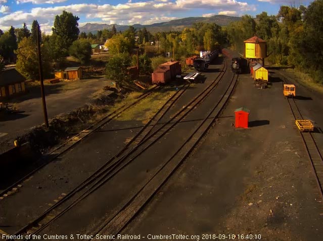 2018-09-18 The 488 is up to the tank as the parlor is still outside the yard.jpg
