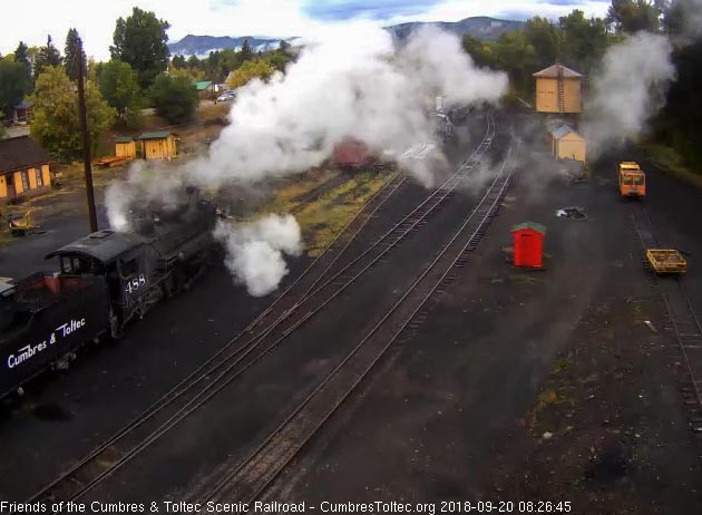 2018-09-20 The 488 is at the coal dock and one of the hostlers is venting the resvouir.jpg